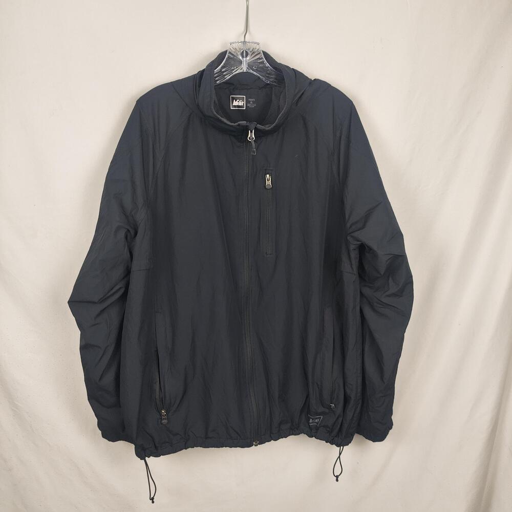 REI Jacket Mens XL Black Hooded Full Zip Lightweight Windbreaker Hiking
